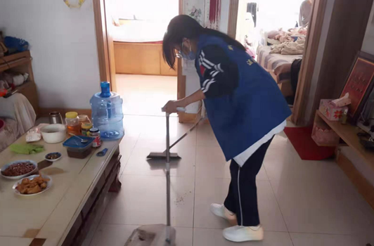 “敬老月• 爱心小分队”走进社区——尊老爱老，我们在行动！(图6)